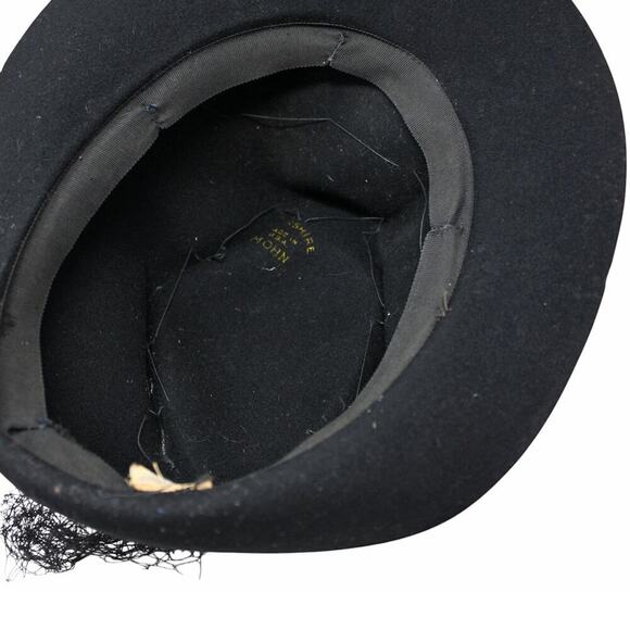 Vintage 1940s Hat Black Shaped Wide Brim w Velvet Appliques Net Veil - Hey Viv - Picture 6 of 8